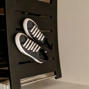 Rocket Dog tennis shoes